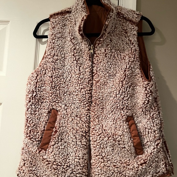 Reversible Vest - Picture 2 of 2